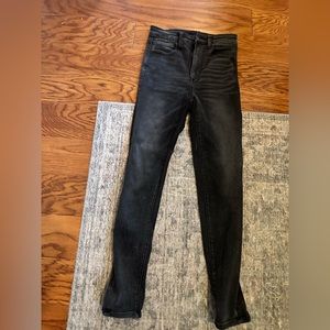 Black skinny jeans